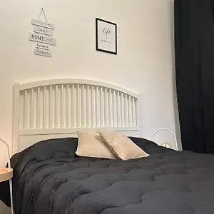 Apartament 5 Stelle, Bergamo